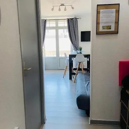 Daire Esplanade 4 *
